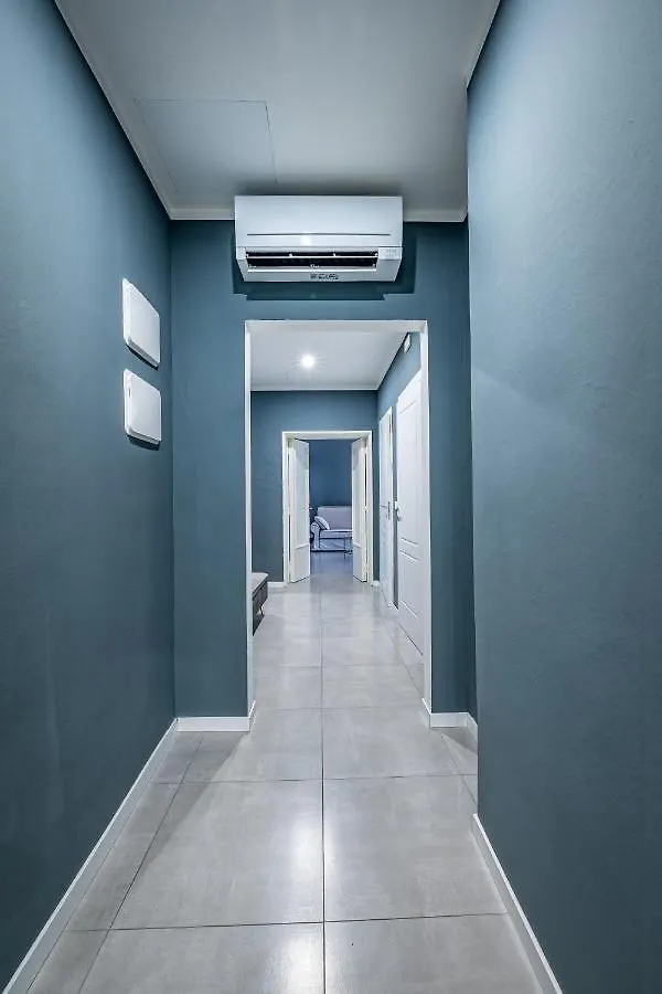 Yid Lamarmora Luxury Contemporary Apartment Florence