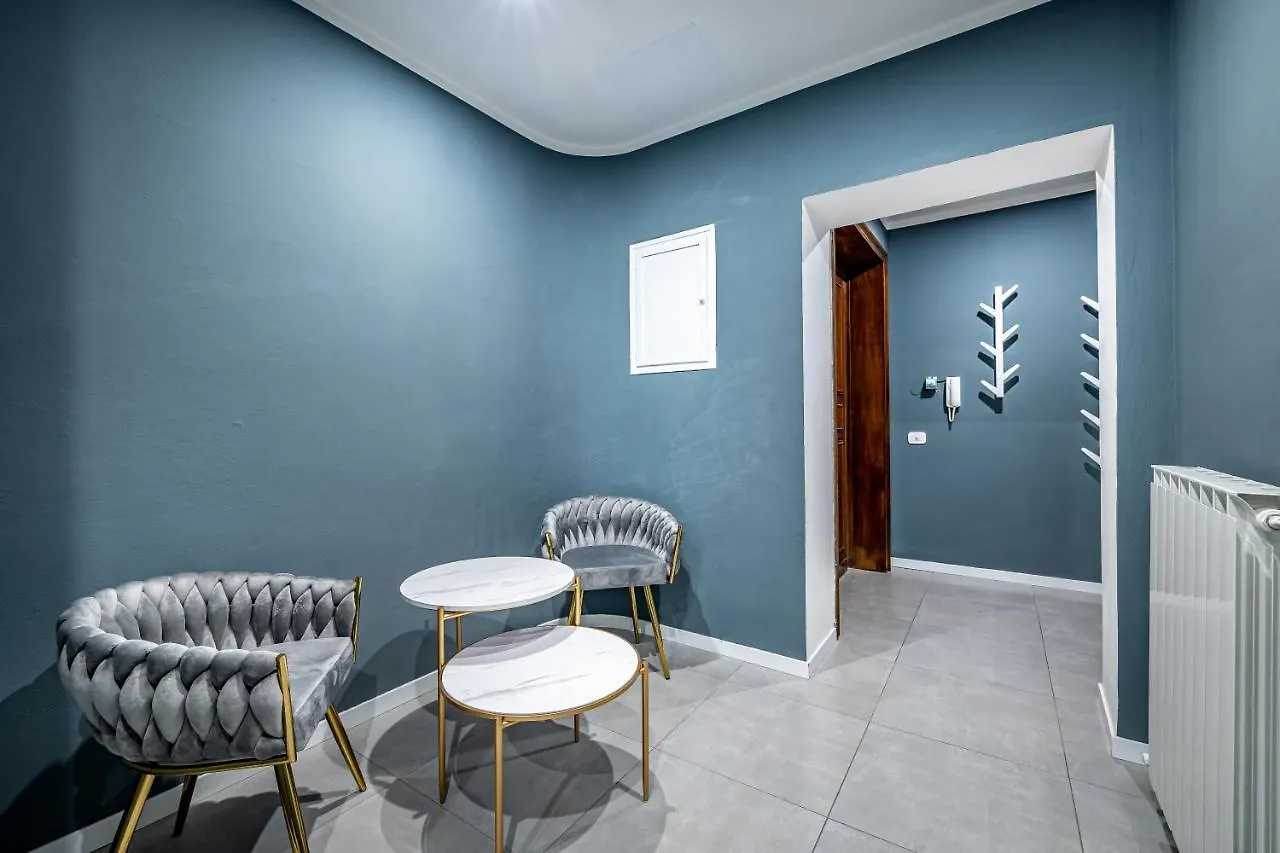 Yid Lamarmora Luxury Contemporary Apartment Florence