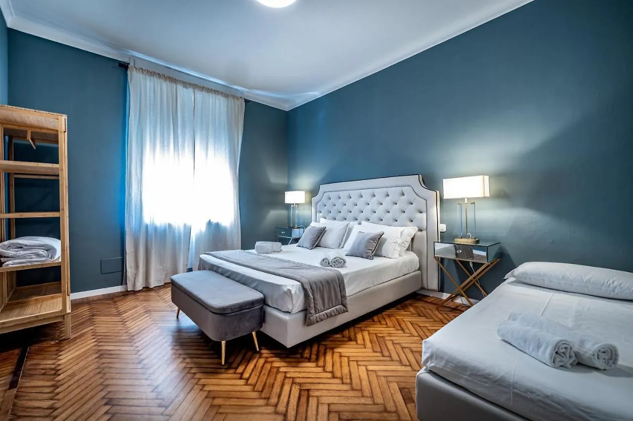 Yid Lamarmora Luxury Contemporary Apartment Florence