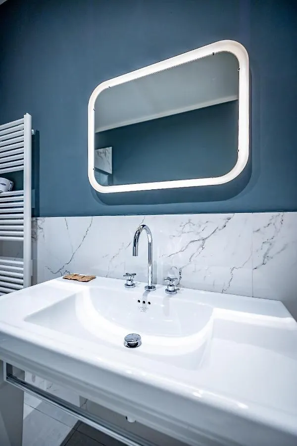 Yid Lamarmora Luxury Contemporary Apartment Florence