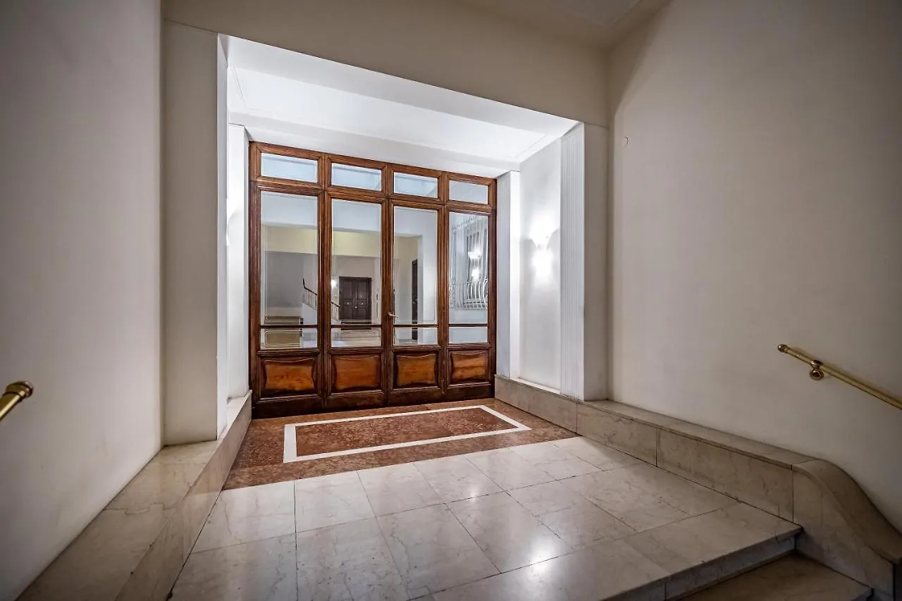 Yid Lamarmora Luxury Contemporary Apartment Florence