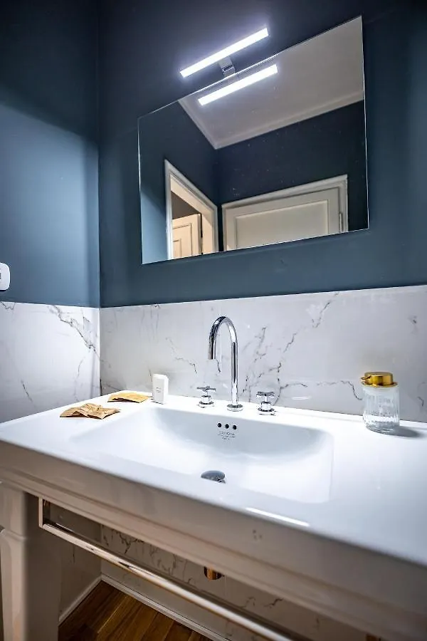 Yid Lamarmora Luxury Contemporary Apartment Florence