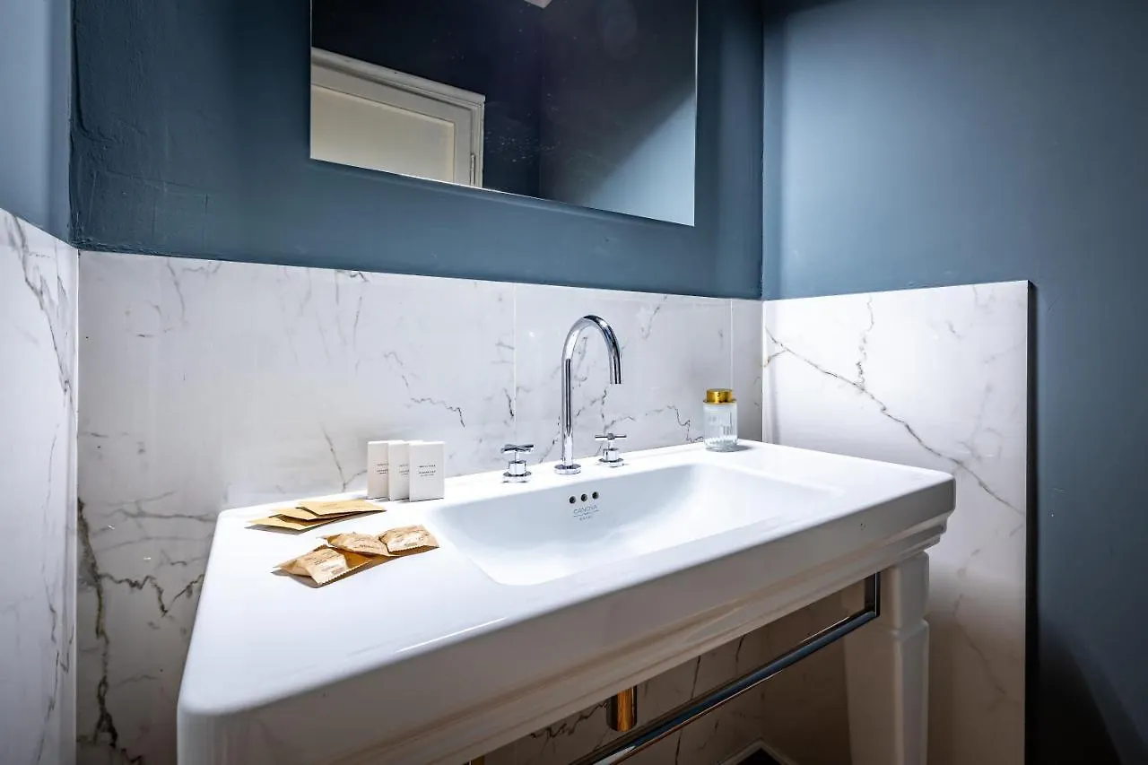 Yid Lamarmora Luxury Contemporary Apartment Florence