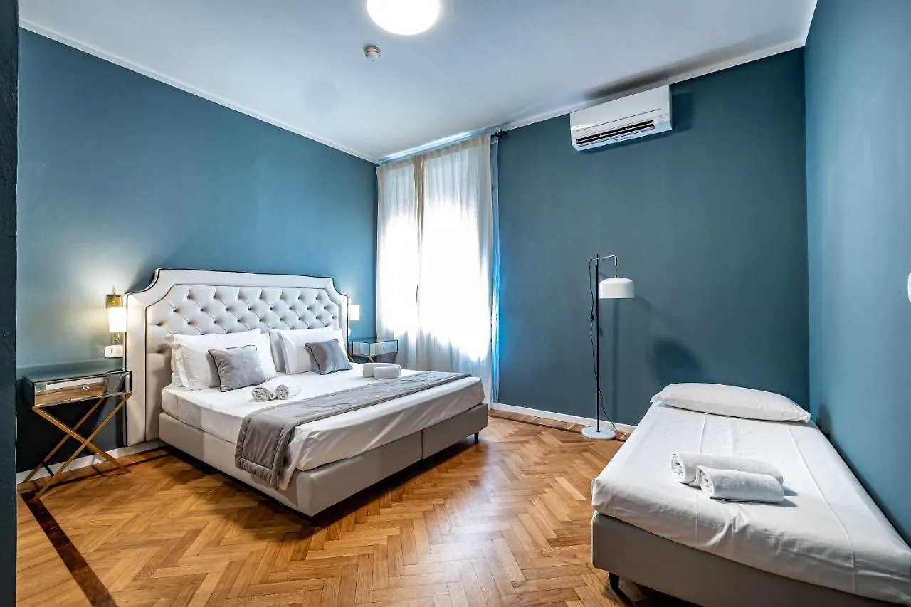 Yid Lamarmora Luxury Contemporary Apartment Florence